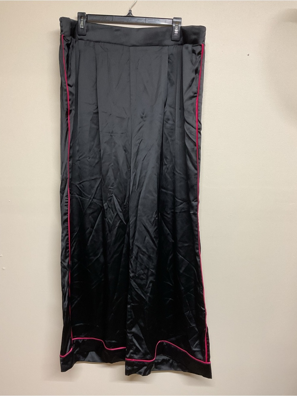 torrid Black Wide-Leg Satin Pants with Pink Piping